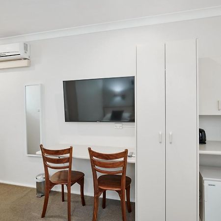 Wingham Motel Екстериор снимка