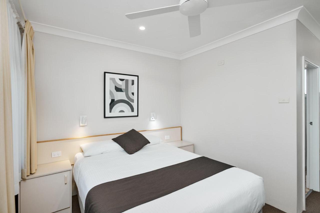 Wingham Motel Екстериор снимка